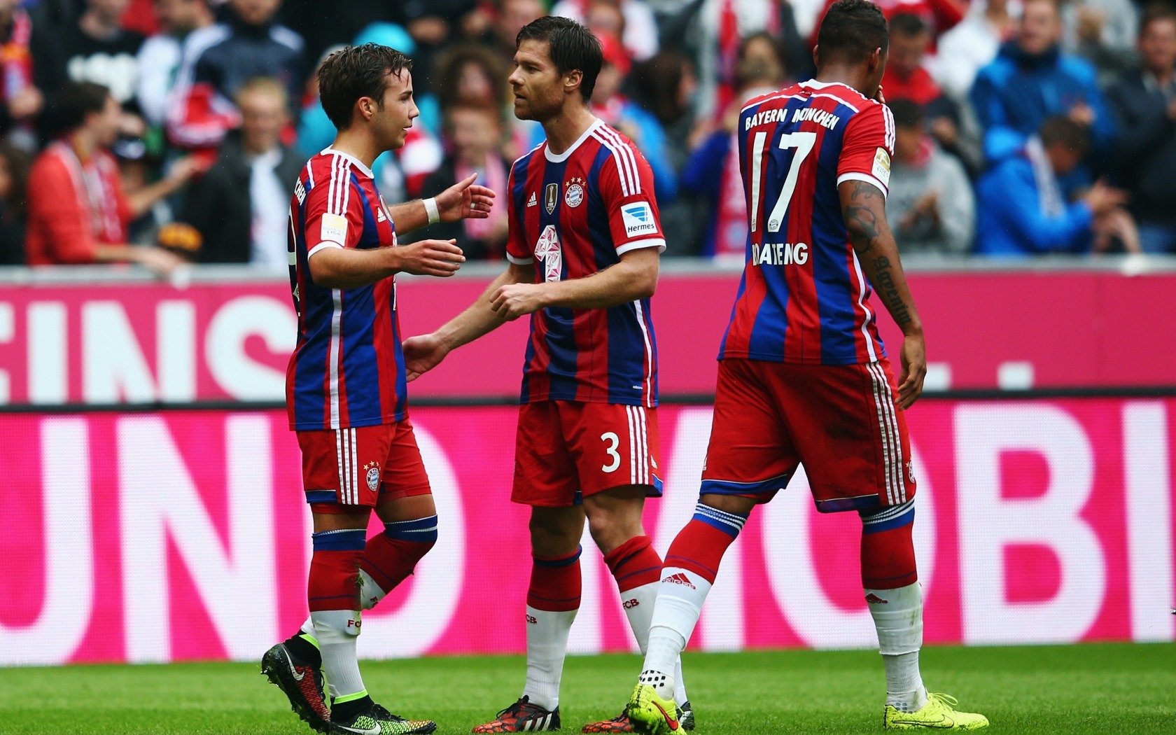 令世界颤抖的回应,2026世界杯揭幕战,姆巴佩用沙漠风暴宣告王权交接